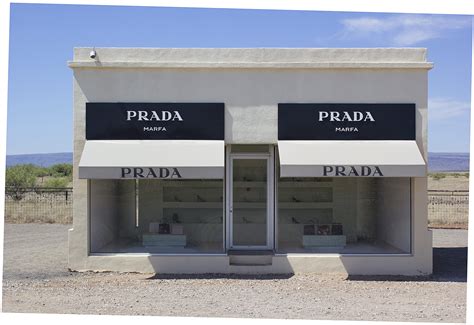 prada marfa design